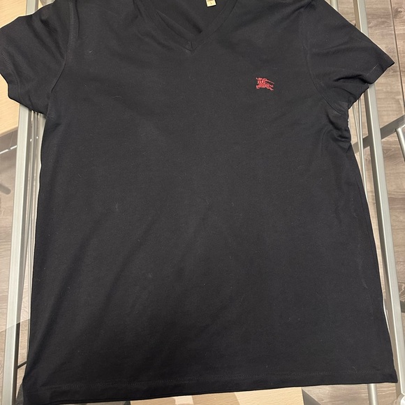 Burberry black V neck shirt - Picture 4 of 4